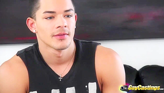 Fresh Meat Frenzy: Ethans Scorching Debut Showcases Impossibly Tight Ass – TinyGays 18+