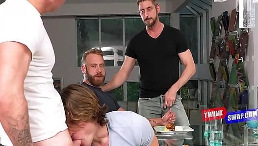 Stepbrother Rendezvous Ignites: Twins Unleash Forbidden Lust During Holiday Reunion – 18+