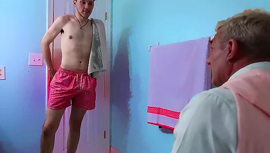 Stepdads Forbidden Charm Ignites Passion at Their First Encounter – GayXXX 18+