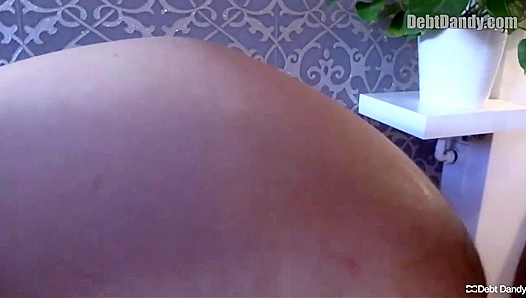 Steamy Satisfaction: Curvy Beauty Repays Her Sexy Debt in Full – DebtDandy 18+