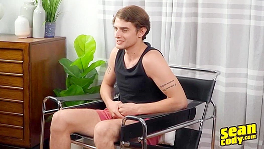 Footballer Seans Steamy Facial: Painted by Jocks Load as He Releases a Thick Load –