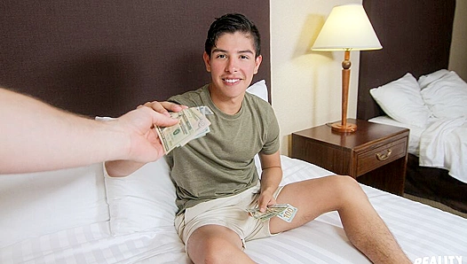 Str8 Chasers POV: Innocent Dylan Discovers Lust, Engulfed by Hung Cock in Intense