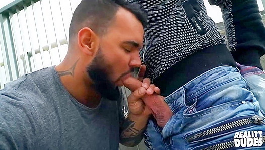 Jerome Martys Scorching Roadside Romp: Raw Outdoor Lust with GayEuroHunks 18+