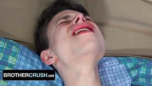 Hung Stepbro Sodomizes Innocent Boy Austin Xanders with Massive Bareback Cock