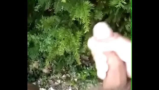 Big Cock Amateur Builds Anticipation, Finally Unleashing His Throbbing Stroke – Full