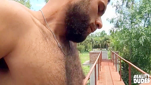 Rodri Emis Wild Outdoor Fling: Feeling Up Raw Dudes Under the Sun – RealityDudes 18+