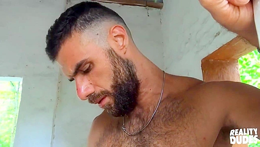 Rodri Emis Wild Outdoor Fling: Feeling Up Raw Dudes Under the Sun – RealityDudes 18+