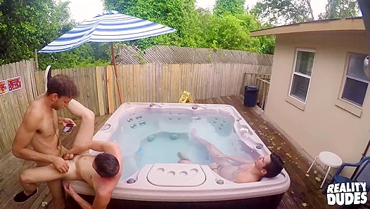 Public Pleasure Unleashed: Tim Hanes Valentinos Sizzling Street Hookup – RealityDudes