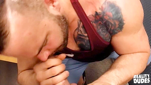 Ashton McKay Gets Stretched Wide by Daxx Carters Massive Raw Cock in Hot Anal Threeway -
