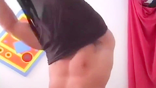 Ridiculously Hung Stud Unloads at Wild Twink Jerk Session – XXXGayScene 18+