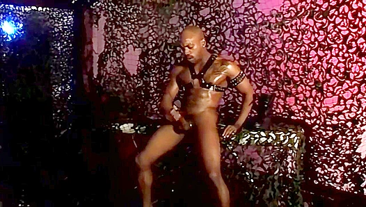 Sweaty, Oiled Physique Takes Over: Powerful Black Studs Throbbing Orgasm – 18+