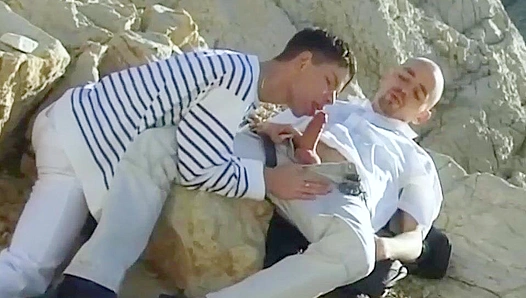 Turbulent Thirst on Sandy Shores: Amateurs Engage in Steamy Bareback Action – GayPrideX