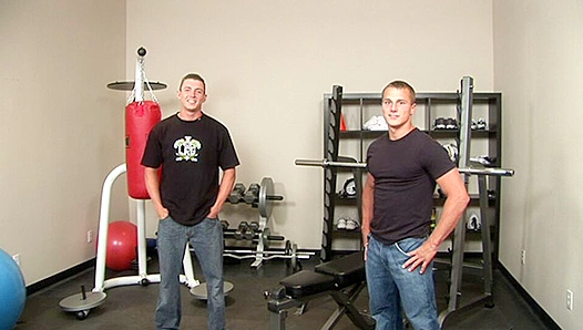 Muscular Dannys Intense Gym Tryst Escalates into Rough Backdoor Threesome