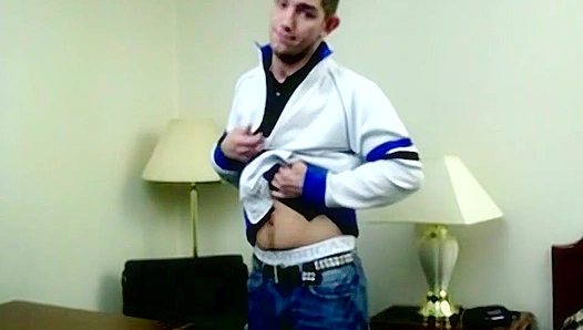 Justins Steamy First Scene: Ripped Physique Thick, Unyielding Meat Exposed – GayXXXHub 18+