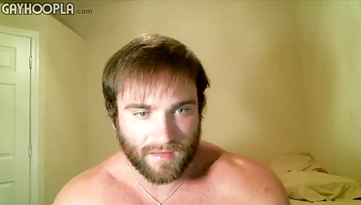 Bearded Bears Brawny Bubble Butt Exposed – Rugged Raw Muscles