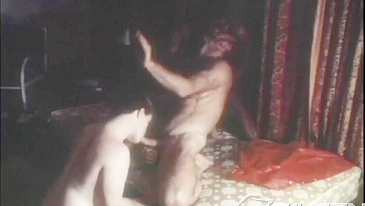 Ray Todds Expert Tongue Worship - Sizzling Solo Jerkoff Sessions Exposed by Falcon Studios