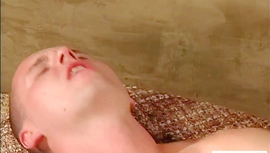 Luke Cassidy Faceshoves Shane Frosts Thick Spunk – HothouseHeat