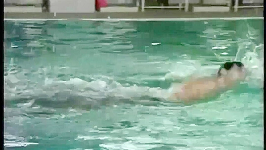 Steamy Poolside Encounter: Alan Greksa Pavol Zureks Sizzling Sun-Kissed Lust - Falcon